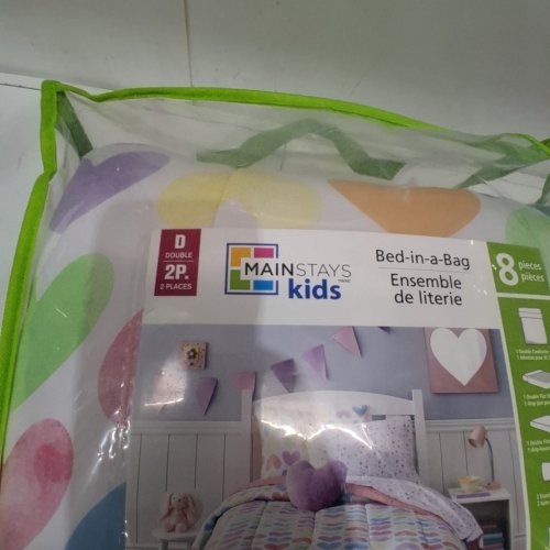8PC MAINSTAYS KIDS BED-IN-A-BAG BEDDING SET - DOUBLE - MULTICOLOR HEART PRINT image 2