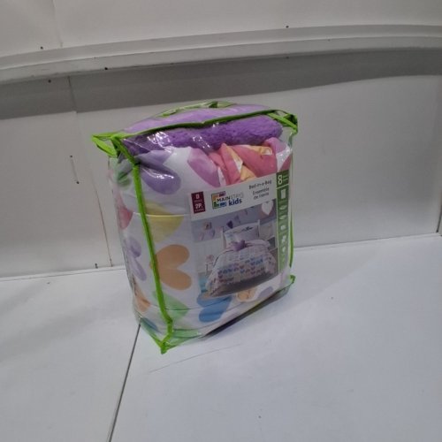 8PC MAINSTAYS KIDS BED-IN-A-BAG BEDDING SET - DOUBLE - MULTICOLOR HEART PRINT image 4