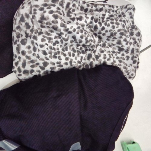 2PC WOMENS DKNY LOUNGE SET - EXTRA LARGE - BLACK/WHITE/GREY - (STYLE:1972424) image 2