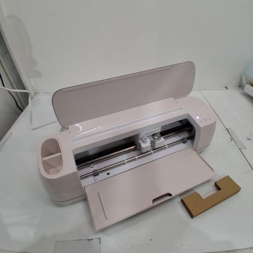 CRICUT MAKER 4 SMART VINYL PAPER CUTTING MACHINE + ESSENTIAL BUNDLE - WITH BLUETOOTH CONNECTIVITY, COMPATIBLE WITH IOS, ANDROID, WINDOWS & MAC - SEASHELL (MODEL: CXPL303B) image 3