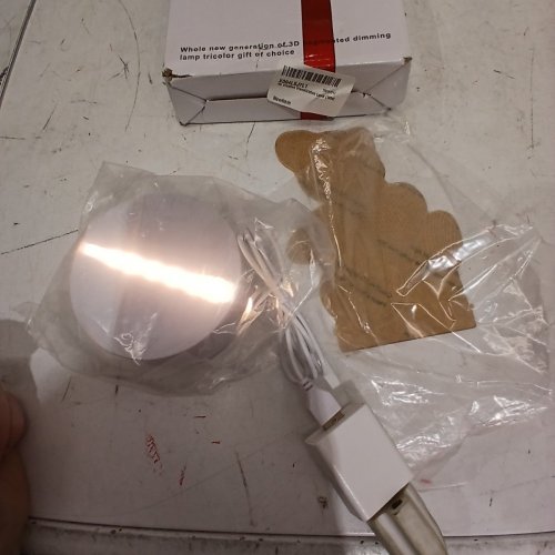 3D ILLUSION HOLOGRAM BEAR NIGHT LIGHT - 7" - WHITE image 3