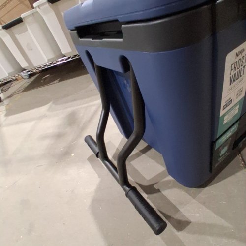 NINJA FROST VAULT WHEELED COOLER WITH DRY ZONE - 45QT - NAVY BLUE/BLACK - (MODEL:‎FB245CBL) image 6