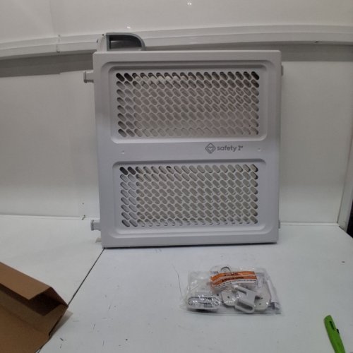 SAFETY 1ST LIFT, LOCK & SWING DUAL-MODE GATE - 28" - 42"X 26" - GREY (MODEL:GA048CWHOF1) image 2