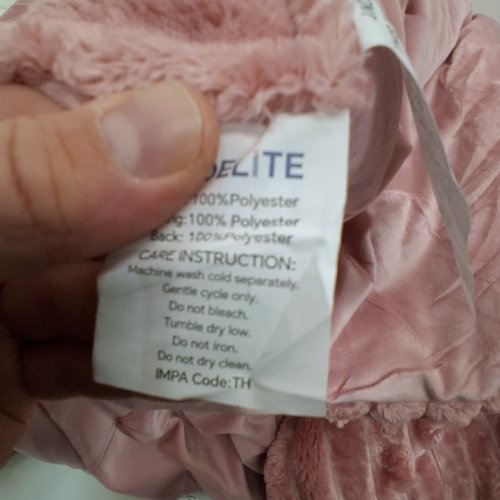 FAUX FUR WARM FLUFFY PLUSH COMFORTER - 88" X 88" - PINK image 3