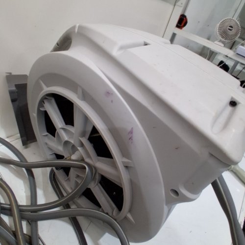 ROYWEL RETRACTABLE GARDEN HOSE REEL WITH WALL MOUNT 1/2", 100FT - GREY (MODEL: ‎RY-HR35100G) image 4