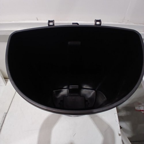 SIMPLEHUMAN PLASTIC D-SHAPED STEP GARBAGE CAN - 50L - BLACK image 4