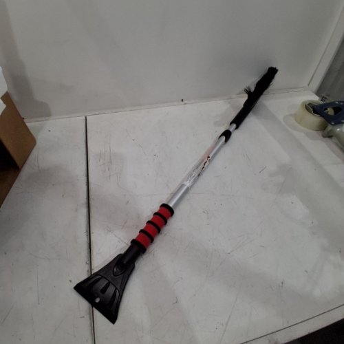 MALLORY EXTENDING SNOW BROOM WITH SWIVEL HEAD - 52" - RED image 2