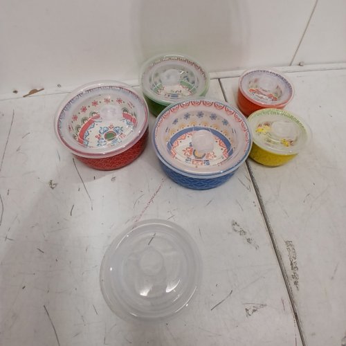 5PC SIGNATURE HOUSEWARE MICROWAVEABLE BOWLS WITH LIDS - VARIOUS PATTERNS (MODEL: 2796164) image 4