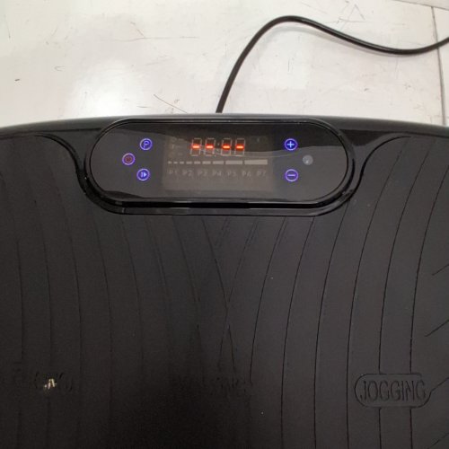 GDCOO VIBRATION PLATE EXERCISE & FITNESS MACHINE, WEIGHT LOSS - ADJUSTABLE SPEEDS WITH REMOTE - BLACK (MODEL: RC-CFM-V71B) image 2