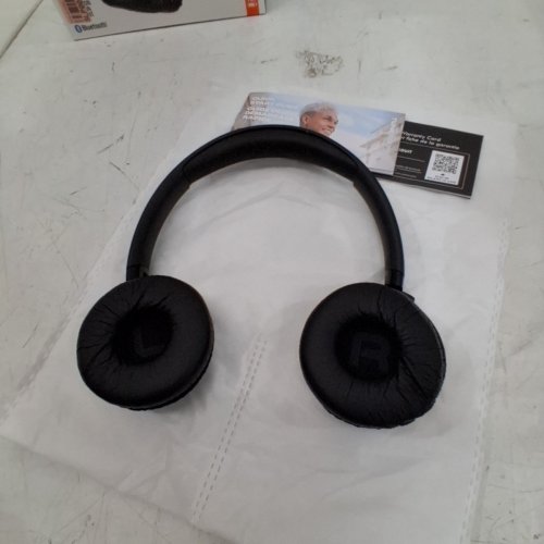 JBL TUNE 530BT WIRELESS BLUETOOTH ON-EAR HEADPHONES WITH ONE-BUTTON REMOTE/MIC - BLACK (MODEL : ‎JBLTUNE530BT) image 4