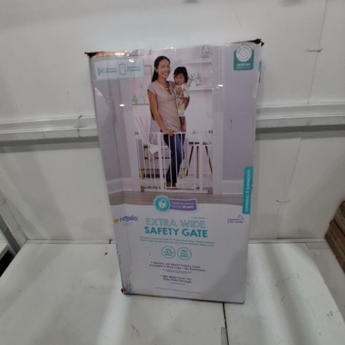 REGALO EXTRA WIDE BABY GATE - 30" X 29" - 38.5" - WHITE (MODEL: 1161C) image 5