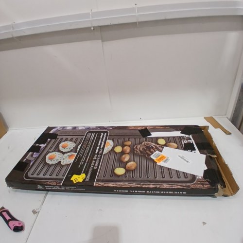 PIT BOSS 2-SIDED CAST IRON GRIDDLE - 14" X 28" - BLACK CAST IRON (MODEL: INTERNATIONAL 40265) image 4