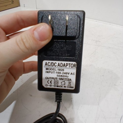 AC/DC POWER ADAPTER FOR MASSAGE GUN - 6FT - 18 V - 2A OUTPUT - BLACK (MODEL: 1820) image 4