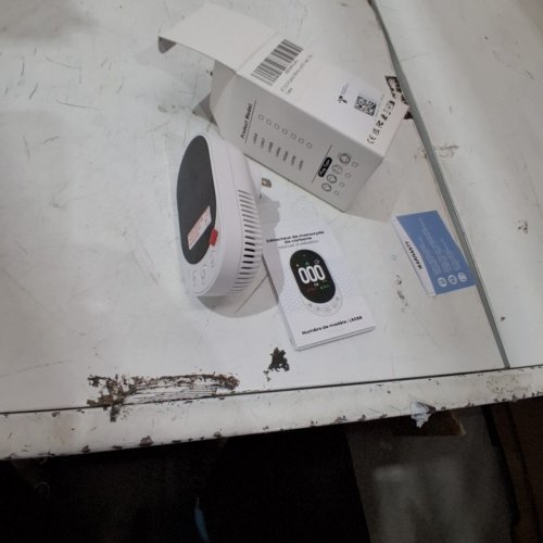 LSENLTY PORTABLE CARBON MONOXIDE DETECTOR - WHITE - (MODEL: L6068) image 3