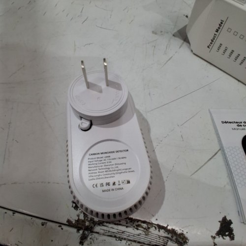 LSENLTY PORTABLE CARBON MONOXIDE DETECTOR - WHITE - (MODEL: L6068) image 4