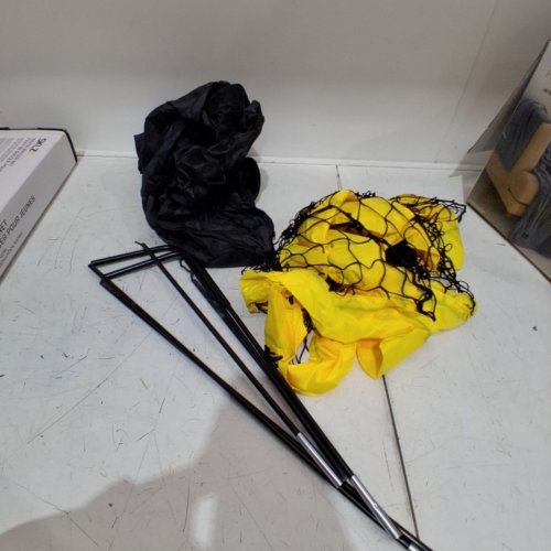 SKLZ QUICK SETUP YOUTH SOCCER GOAL - 4FT X 3FT - YELLOW - (MODEL: 1430696) image 2