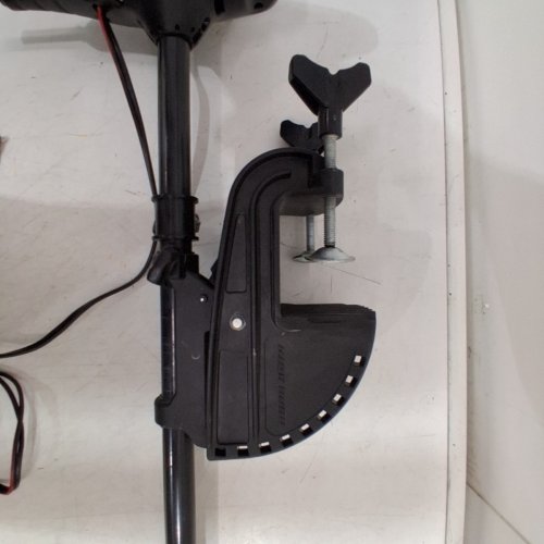 MINN KOTA ENDURA C2 TRANSOM-MOUNT ELECTRIC TROLLING MOTOR - 30LB THRUST - BLACK image 3