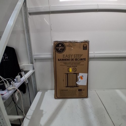 REGALO EASY STEP SAFETY GATE - 30" X 29"TO 38.5" - WHITE (MODEL: 1160-DS) image 4