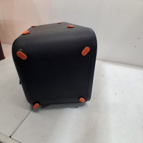 SKULLCANDY STOMP XL WIRELESS BLUETOOTH PARTY SPEAKER - INTEGRATED CARRY HANDLE​, IPX5 WATER RESISTANCE, 12-HOUR BATTERY LIFE - BLACK ORANGE (MODEL:2SKSK1851/4449801) image 12