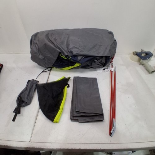 COLEMAN 4 PERSON DARK ROOM SKYDOME TENT image 2