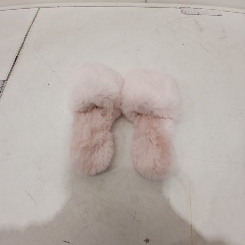 WOMENS FUZZY SLIPPERS - SIZE 5-6 - PINK image 2