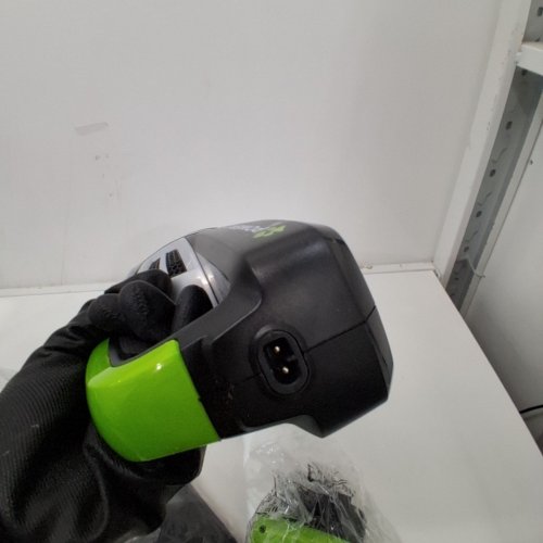 BISSEL POWERCLEAN PET CORDLESS HANDHELD VACUUM WITH 3 ATTACHMENTS - 12V (MODEL: 2389D) image 5