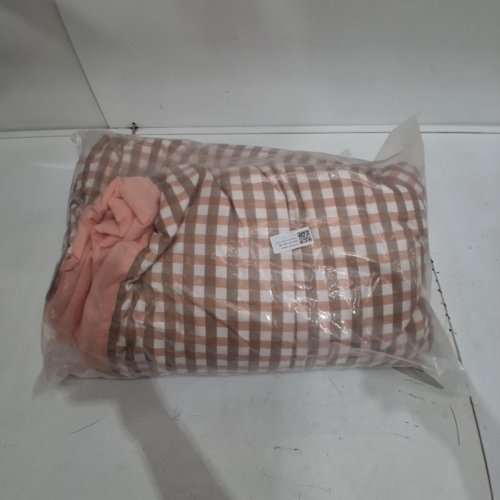 gingham SOYBEAN FIBRE QUILT - QUEEN - PINK, BROWN AND WHITE image 3