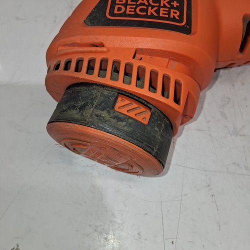 BLACK + DECKER CORDED ELECTRIC STRING TRIMMER - 13" PATH / 4.4AMP - ORANGE/BLACK (MODEL: ST7700) image 5