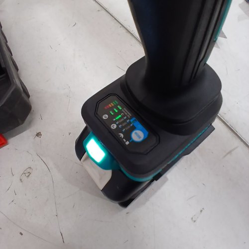 P-KOYEBOLT CORDLESS HIGH TORQUE IMPACT WRENCH KIT WITH 2 BATTERIES- 21 V, 2300 RPM - TEAL AND BLACK image 2