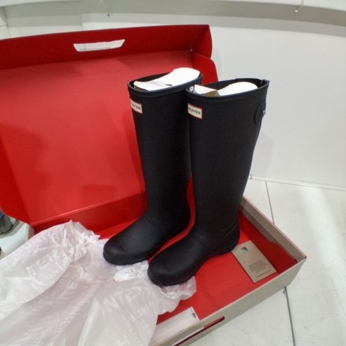 WOMEN'S HUNTER ORIGINAL TALL BOOT - SIZE 8 - BLACK image 6