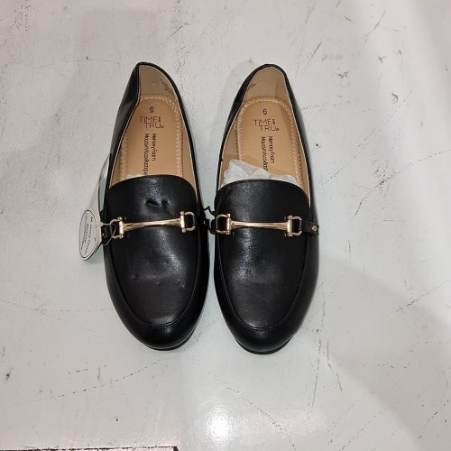 WOMEN'S TIME AND TRU LOAFERS - SIZE 6 - BLACK (STYLE: 22LEONAW24) image 2