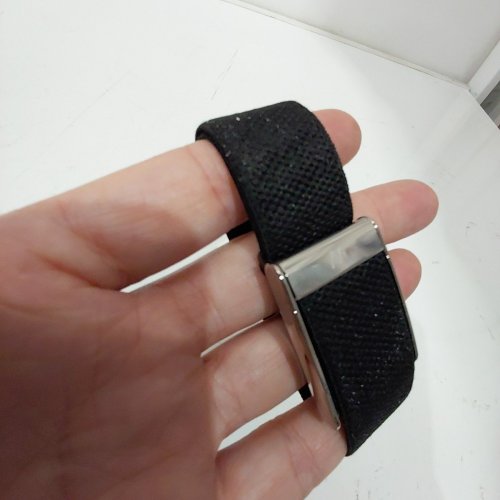 WHOOP LIFE BLOOD PRESSURE INSIGHTS, ACTIVITY TRACKING, IRREGULAR HEART RHYTHM NOTIFICATIONS HEALTH & FITNESS TRACKING BAND- BLACK/SILVER (MODEL: WS50) image 3