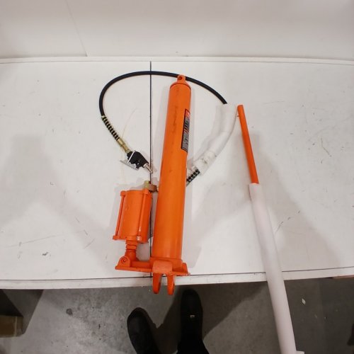 HYDRAULIC LONG RAM JACK FOR ENGINE HOIST - 8 TON - 26.2" TO 45.9" LENGTH - ORANGE (MODEL: QJD-QDCB080A-00) image 2