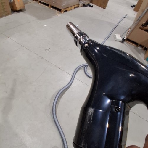 OVO UNIVERSAL CENTRAL VAC LOW VOLTAGE HOSE WITH ON-OFF SWITCH CONTROL AT THE HANDLE - 35FT - BLACK AND GRAY image 2