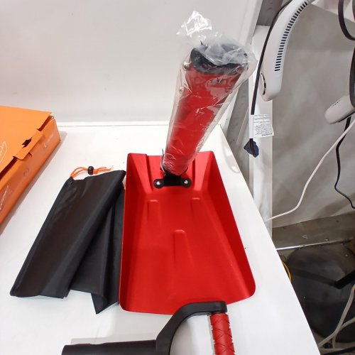 ASTROAI EXTENDABLE FOLDING SNOW SHOVEL - 38.4" - RED image 3