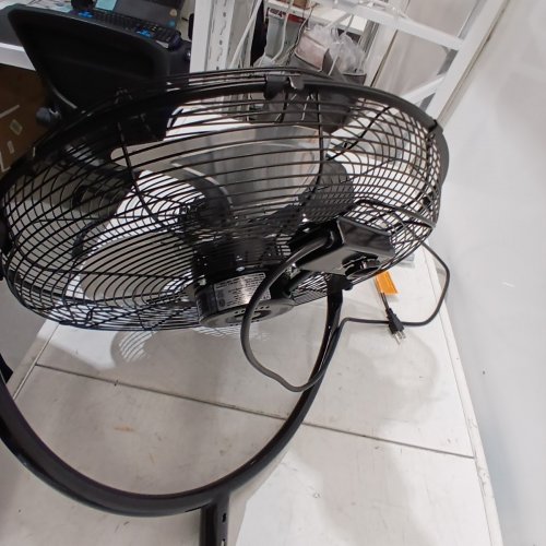 INDUSTRIAL 3-SPEED PEDESTAL FAN, 45.3" - 57.9" HEIGHT ADJUSTABLE - 18" - BLACK (MODEL: BT-HIF18A) image 7