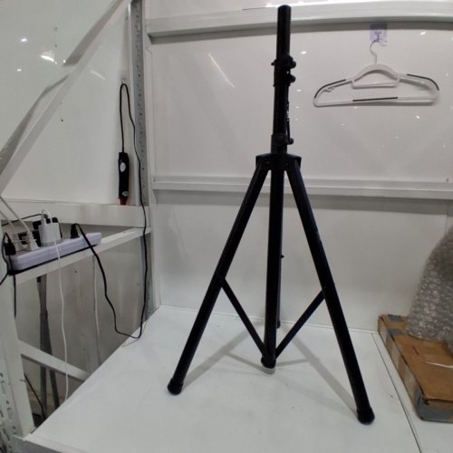 PYLE UNIVERSAL TRIPOD SPEAKER STAND - 6FT - BLACK image 2