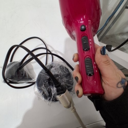 CONAIR 241RNFC 1875 WATT DRYER WITH RETRACTABLE CORD image 2