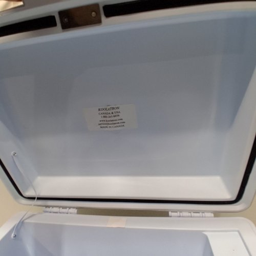 KOOLATRON ELECTRIC COOLER/WARMER CAR FRIDGE - 42L (45QT) - GREY image 6
