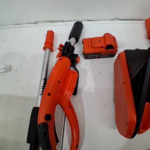VOLTASK CORDLESS ELECTRIC SNOW SHOVEL WITH CHARGER - 13" - 24V - BLACK/ORANGE - (MODEL: CSS001-130OR-CAVK/SS-20B) image 4
