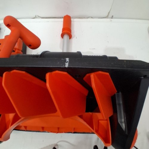 VOLTASK CORDLESS ELECTRIC SNOW SHOVEL WITH CHARGER - 13" - 24V - BLACK/ORANGE - (MODEL: CSS001-130OR-CAVK/SS-20B) image 5
