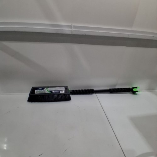 2PC POLAR XTREME SNOW BRUSH AND SCRAPER WITH RUBBER SIDE - 58" - GREEN/BLACK (MODEL:1509988) image 2