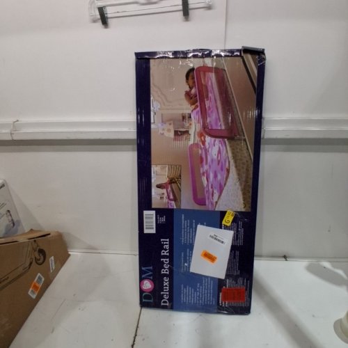 DREAM ON ME (DOM) LIGHTWEIGHT DELUXE SECURITY BED RAIL - 32.5" X 14.5" - PINK - (MODEL: 419) image 4