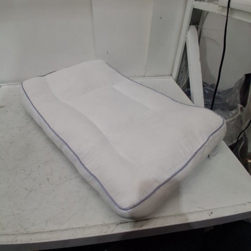 MELLOW MULTI-POSITION ADAPT PILLOW - 17" X 27" - WHITE image 4