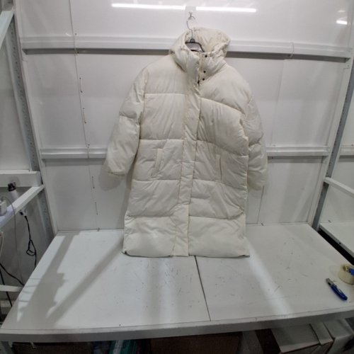 WOMEN'S AMAZON ESSENTIALS LONG PUFFER COAT - 4X - IVORY image 4