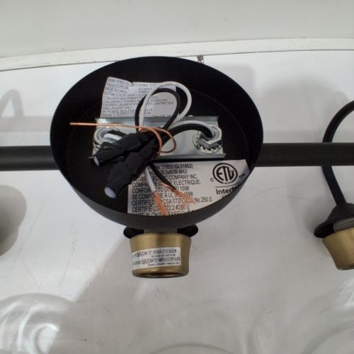 GLOBE ELECTRIC HARROW 3-LIGHT VANITY LIGHT WITH CLEAR GLASS SHADE - DARK BRONZE (MODEL: 51853) image 3