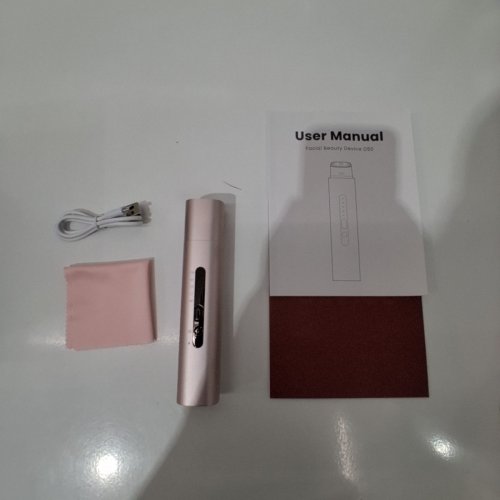 RADIOFREQUENCY 5 LIGHT THERAPY MODES FACIAL BEAUTY DEVICE - ROSE GOLD (MODEL: D50) image 3