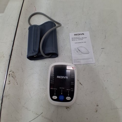 REDIVN ARM TYPE ELECTRONIC BLOOD PRESSURE MONITOR - WHITE/BLACK (MODEL: BSX568) image 3