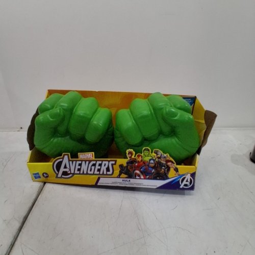 MARVEL AVENGERS GAMMA GRIP HULK FISTS - GREEN image 2