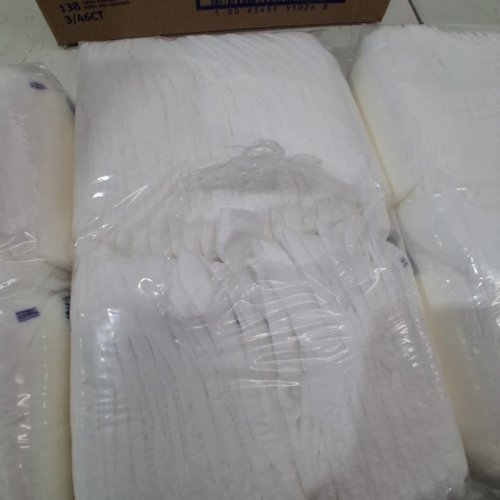 138PK ROYALE PREMIUM DIAPERS - NEWBORN - WHITE image 3